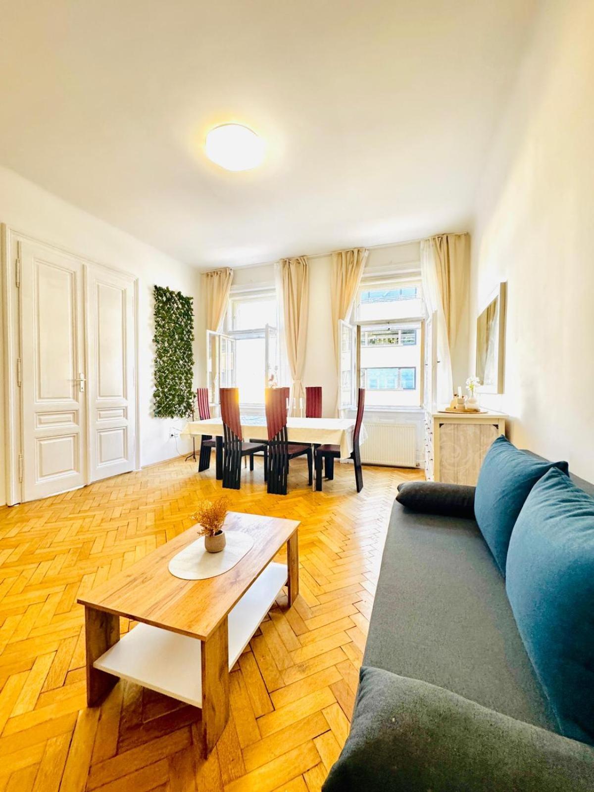 Affordable 1br & 1lr Apt, 7 Min To Westbahnhof Wien