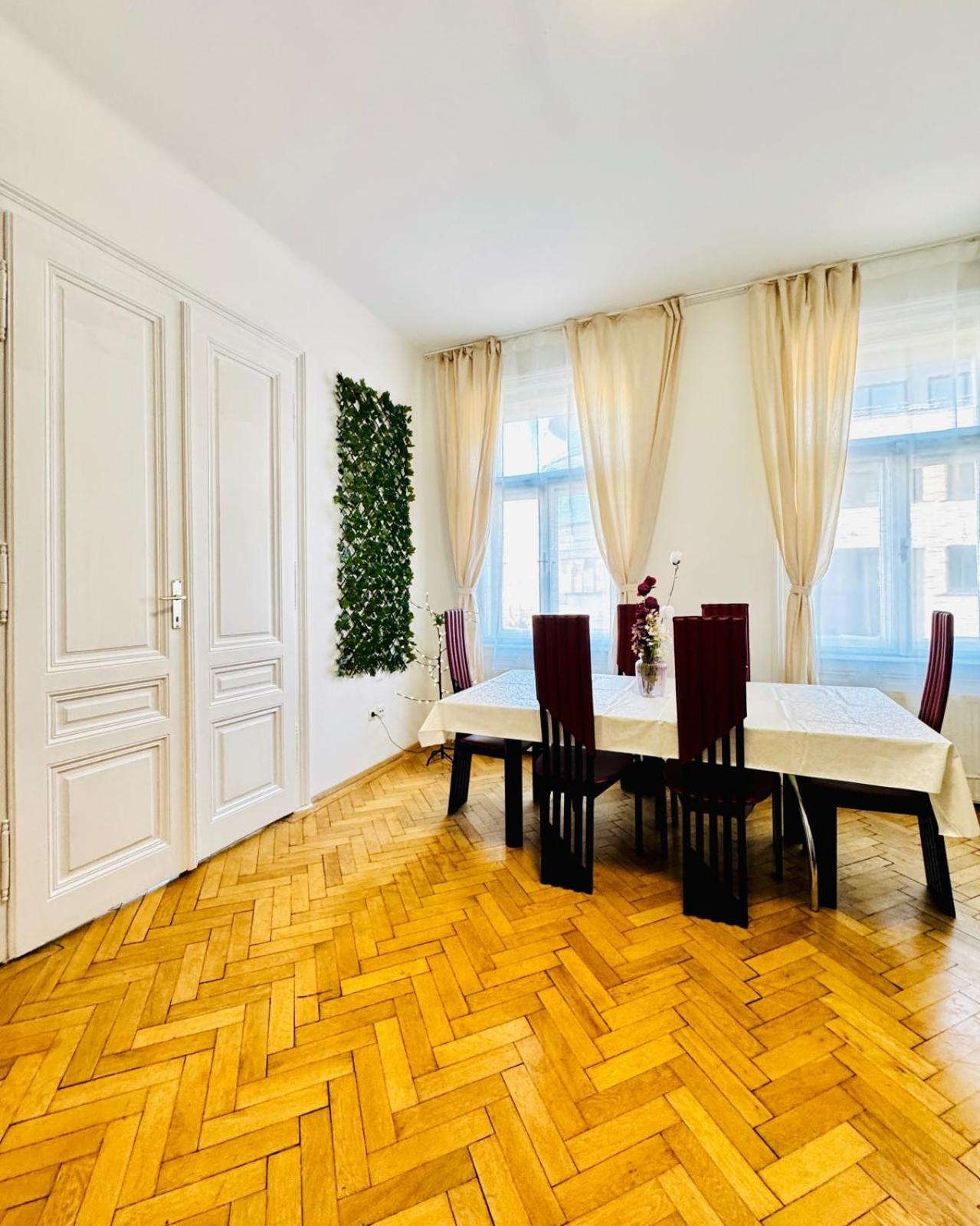 Affordable 1br & 1lr Apt, 7 Min To Westbahnhof Wien